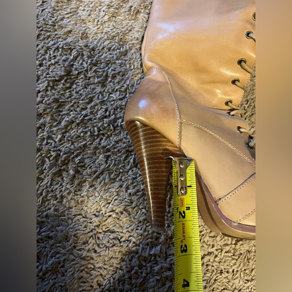 EUC naughty monkey leather boots - so gorgeous on! - Picture 4 of 6